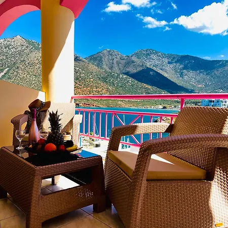 Bella Vista *